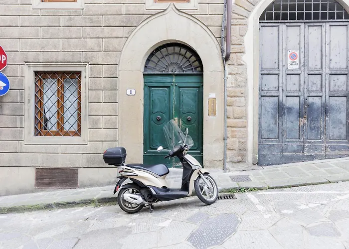 Ponte Vecchio Charming Appartement Florence